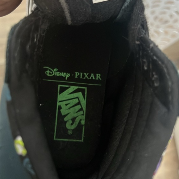 Vans, Toy Story, size 6, high tops - Picture 8 of 11